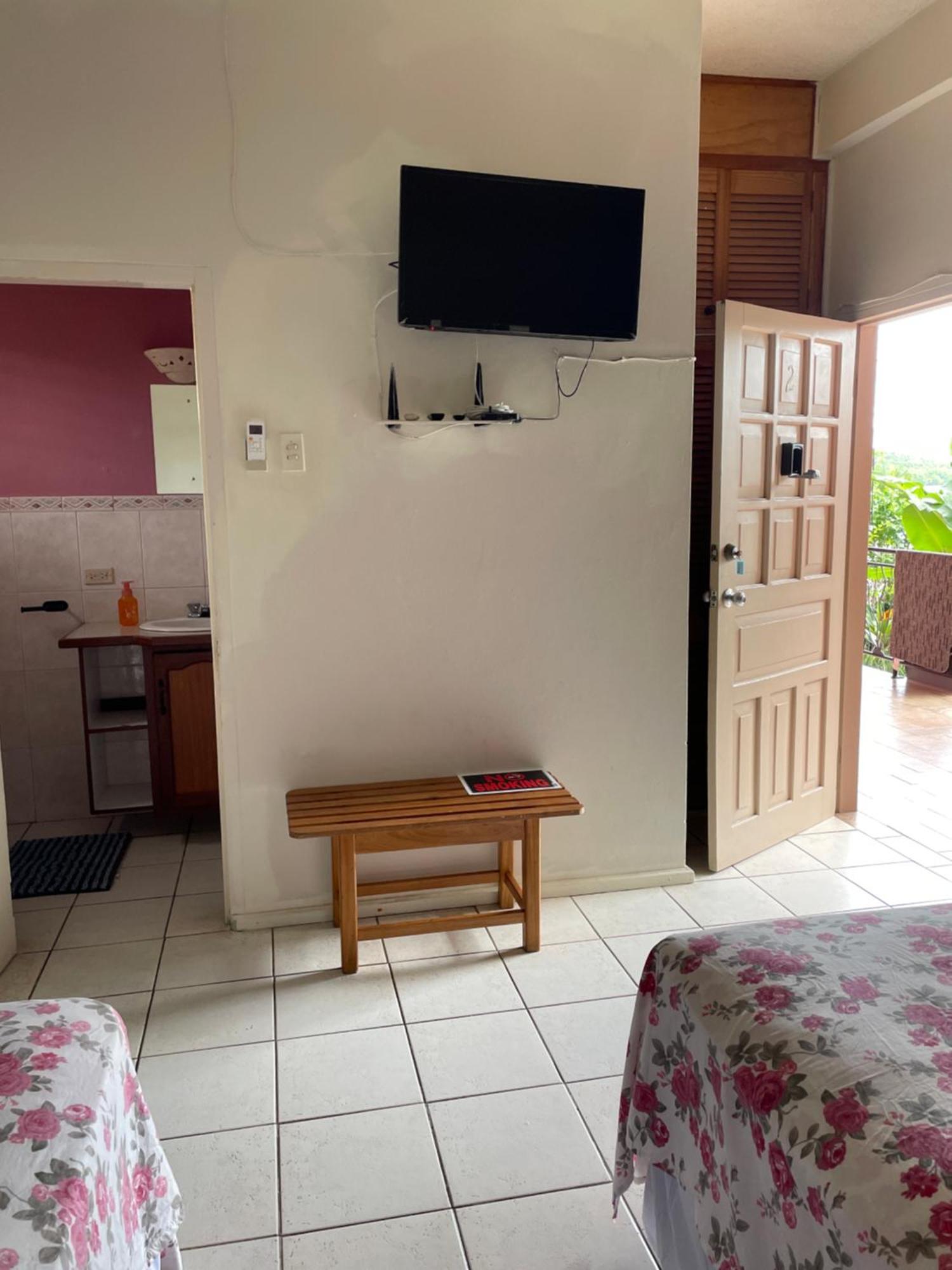 The Seaside Garden Guesthouse Buccoo Экстерьер фото
